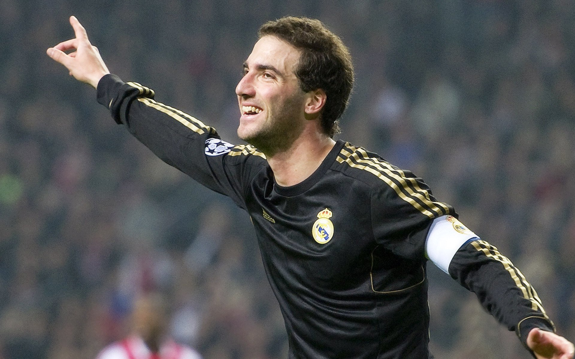 摩纳哥主帅谈球队目标，摩纳哥的球星